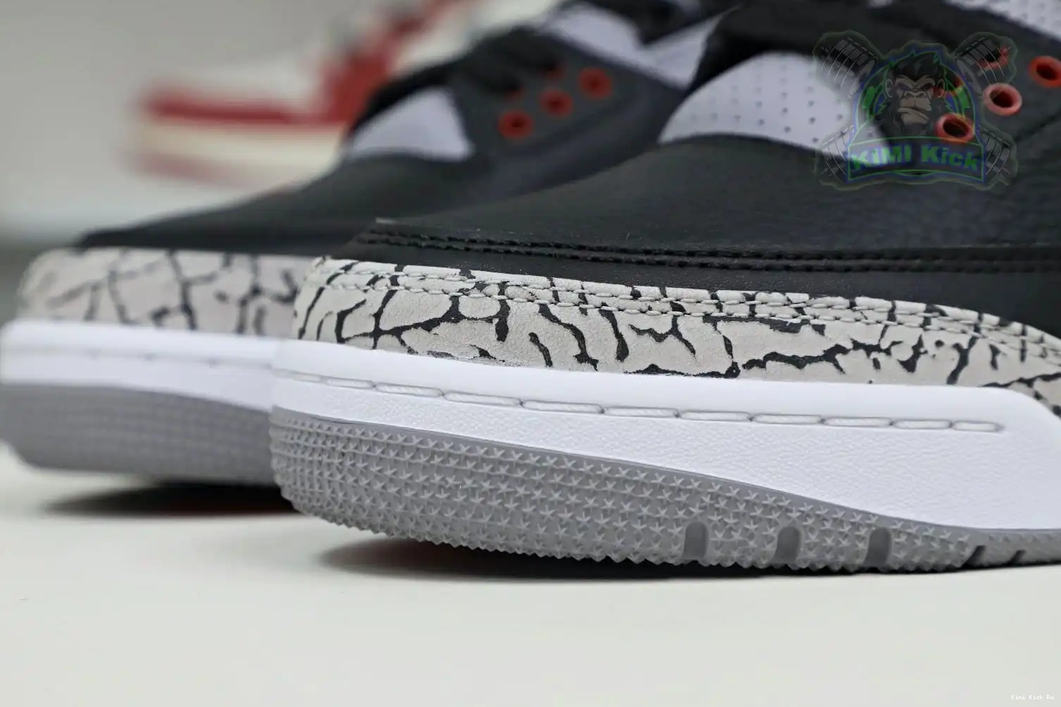 Jordan 2018（854262-001） 3 blackcement Jordan Air Kimikick  retro 0825